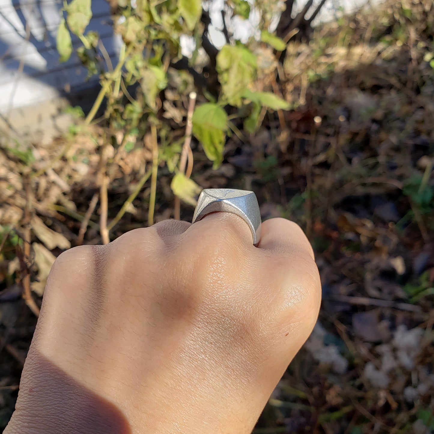 Rake wax seal signet ring