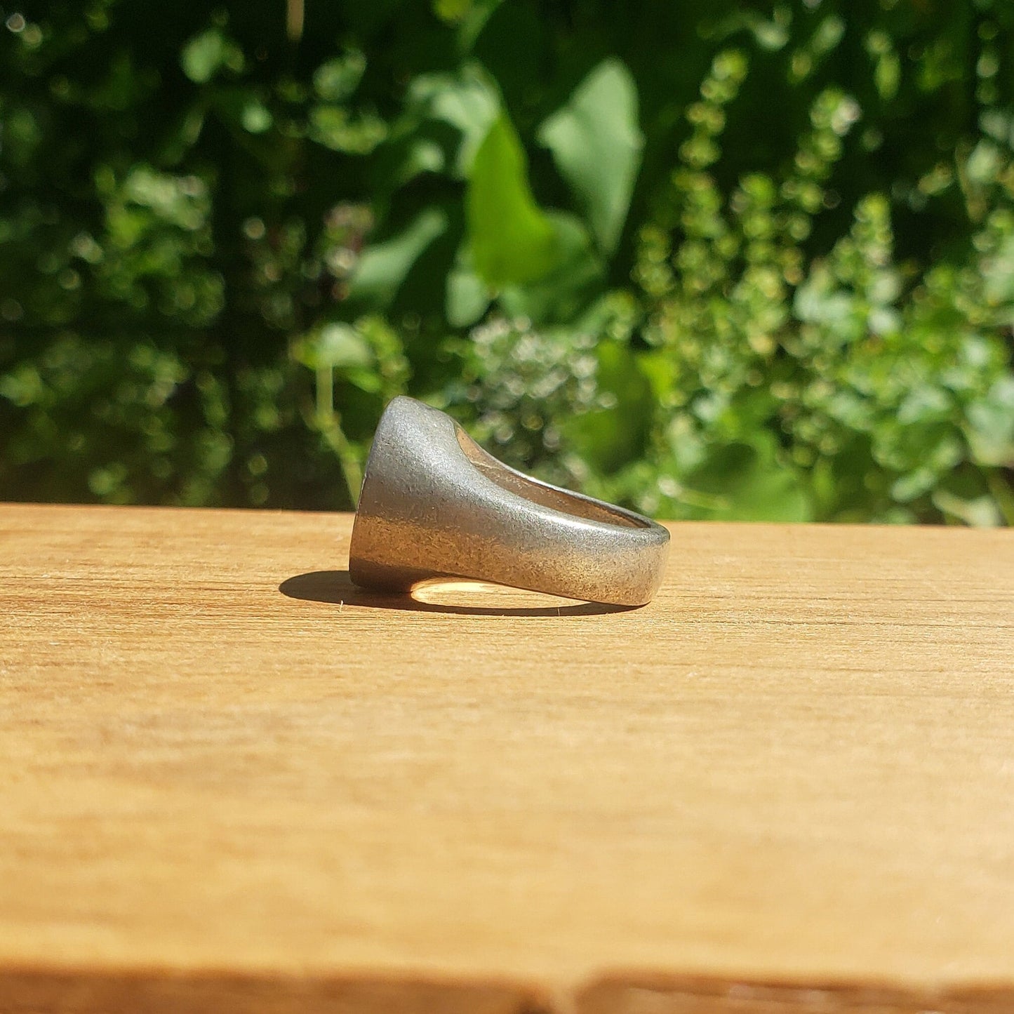 weight throw wax seal signet ring