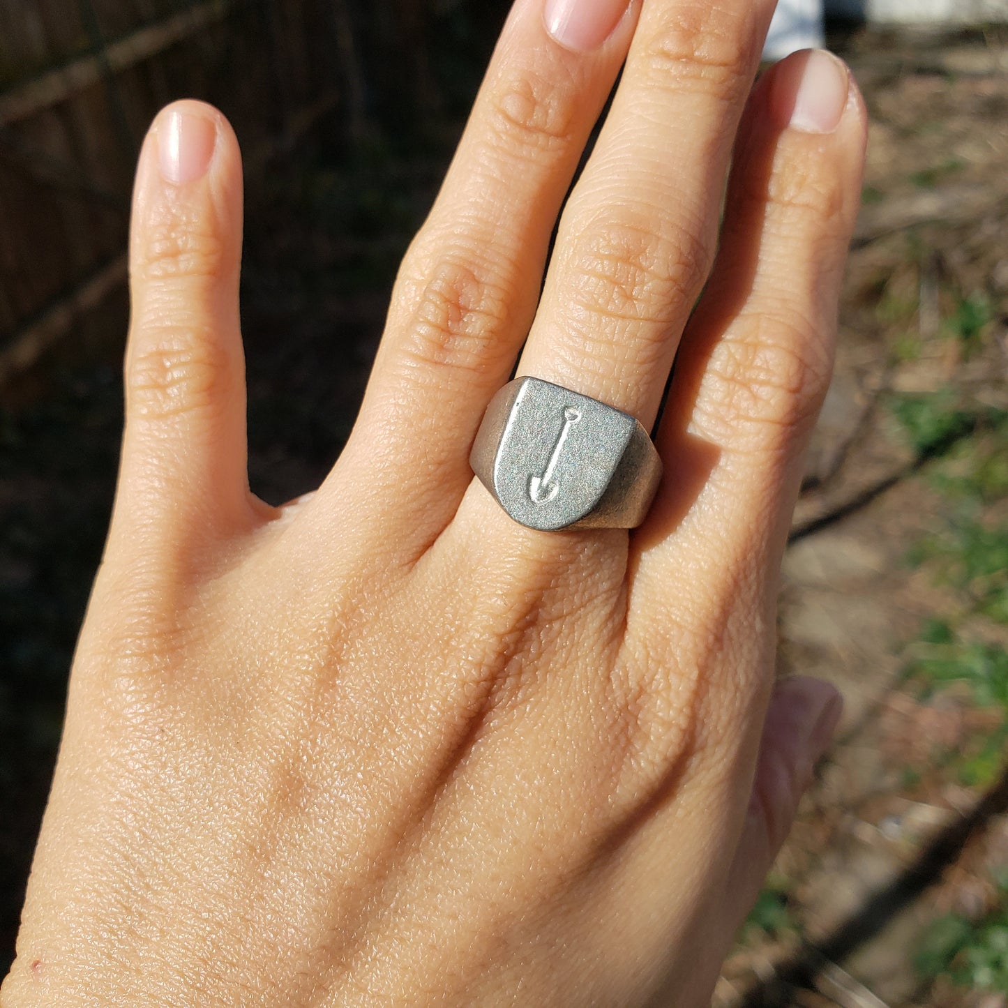 Shovel wax seal signet ring