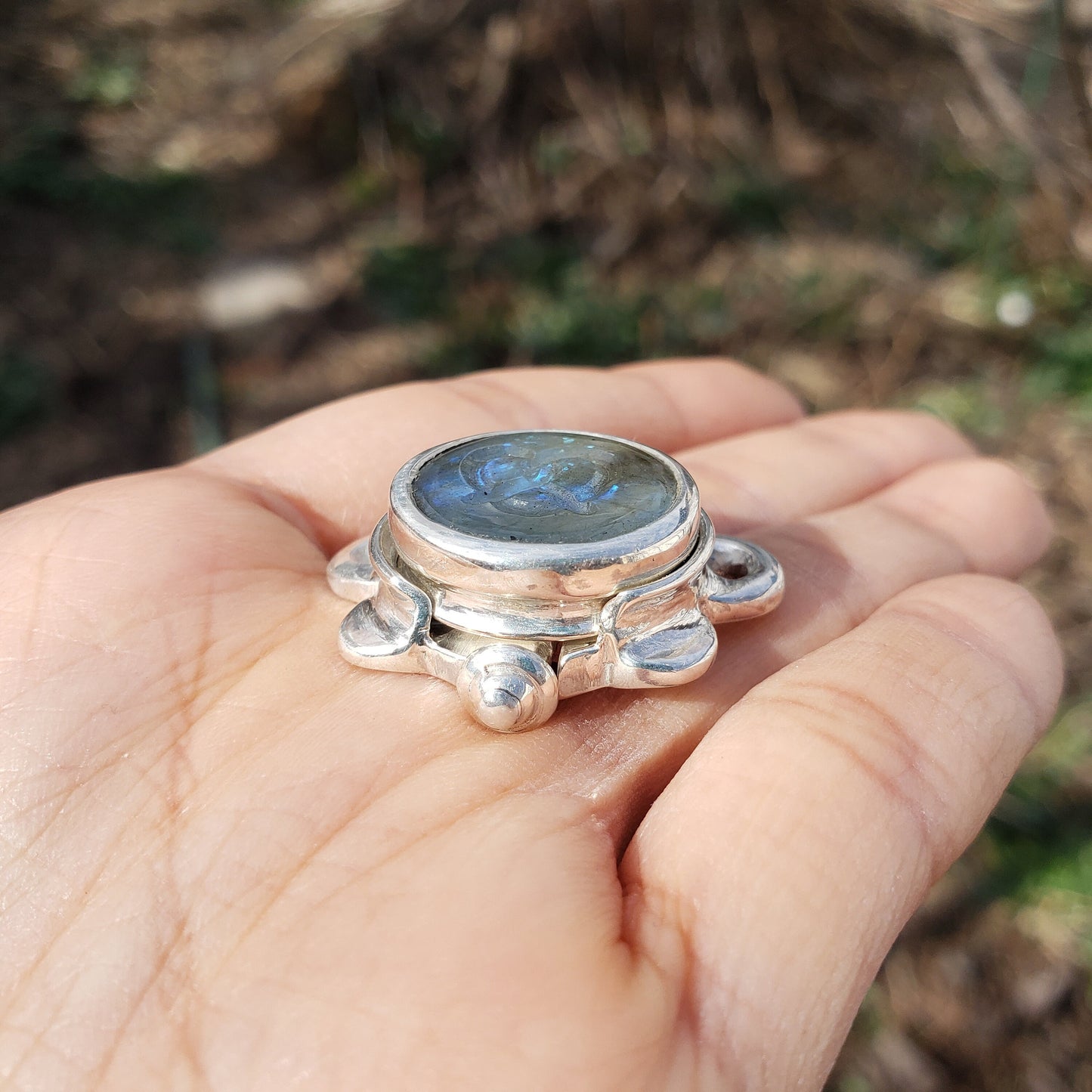 Labradorite pretzel pendant