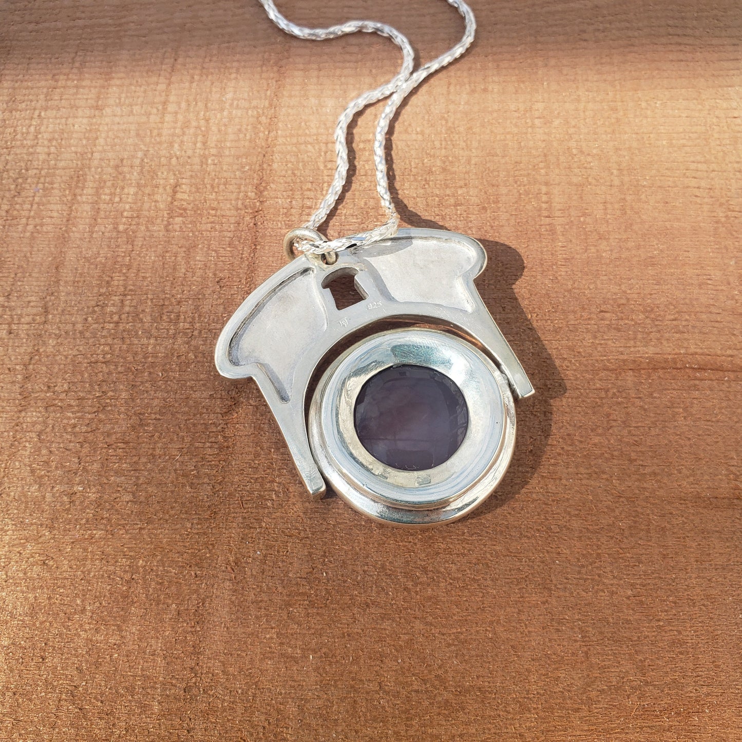 Agate toast pendant