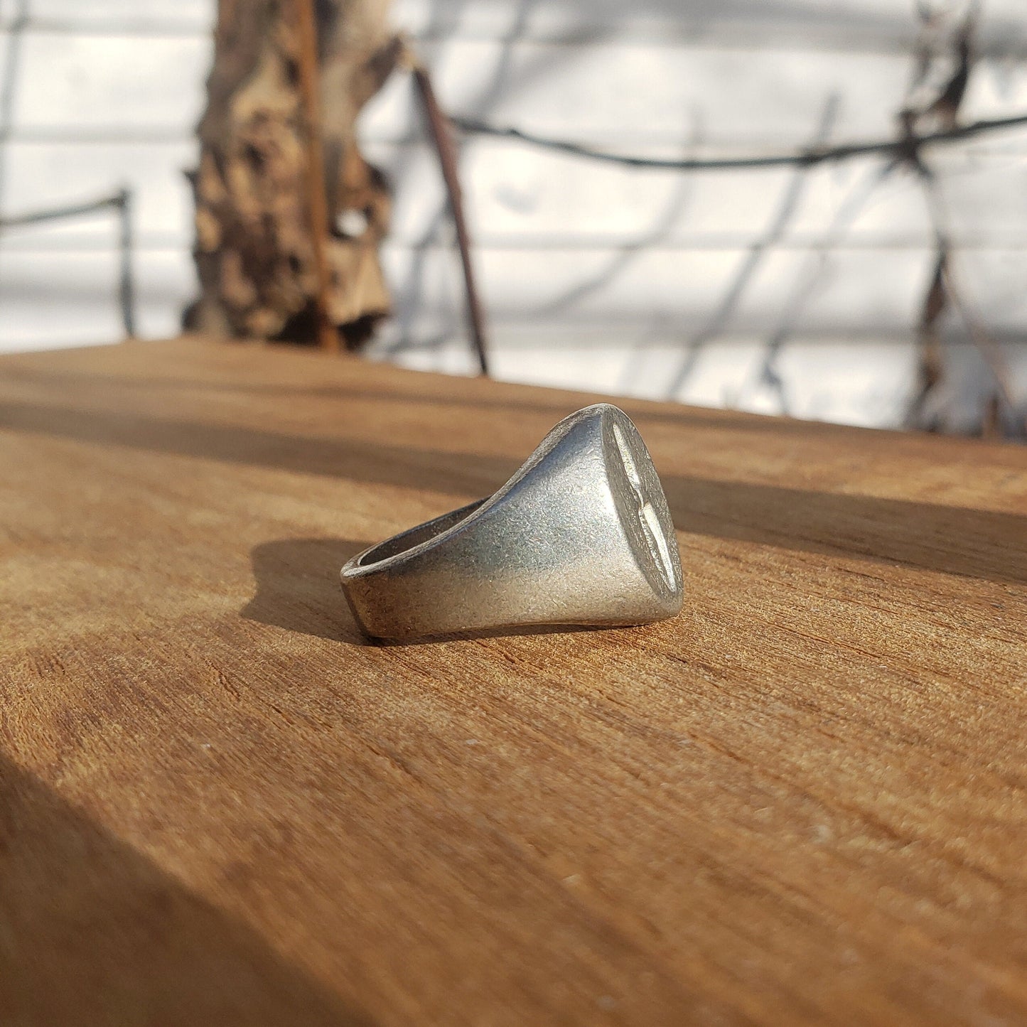 Trowel wax seal signet ring