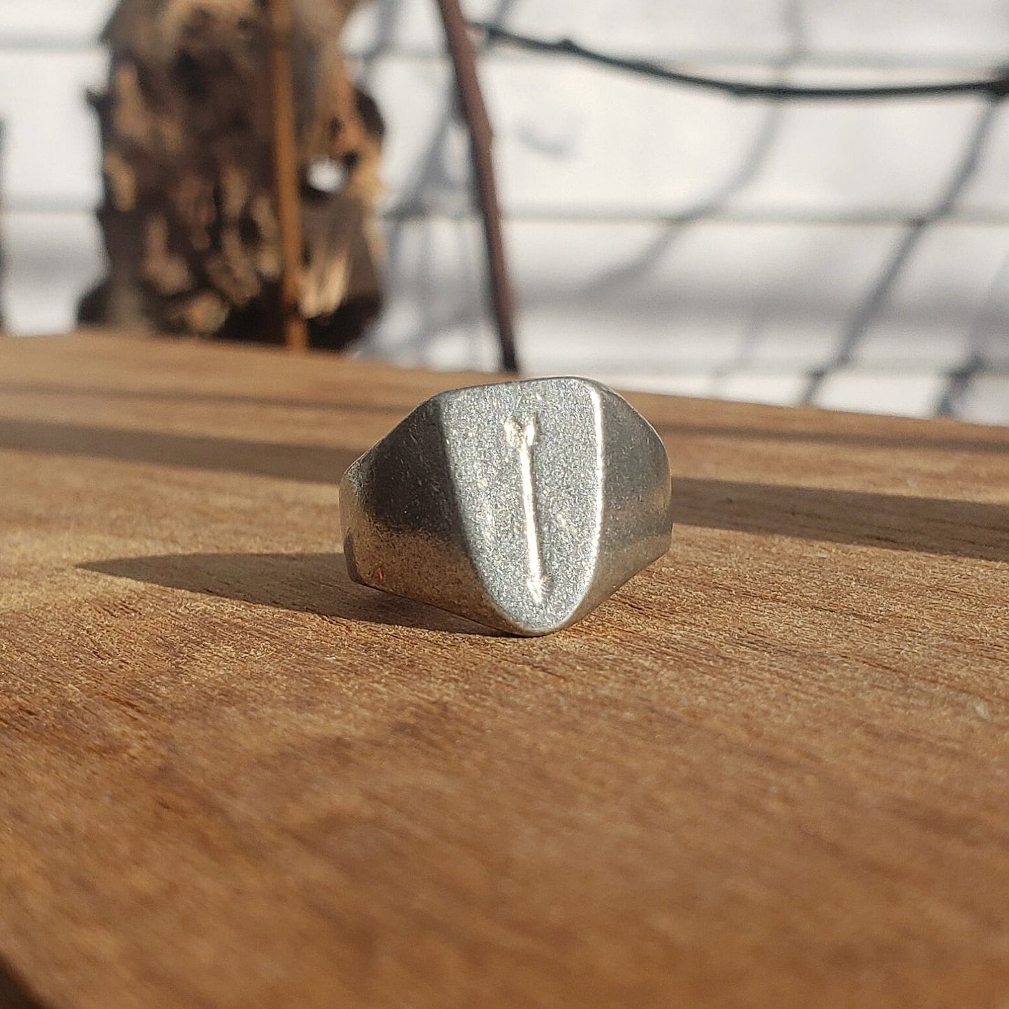 Arrow wax seal signet ring