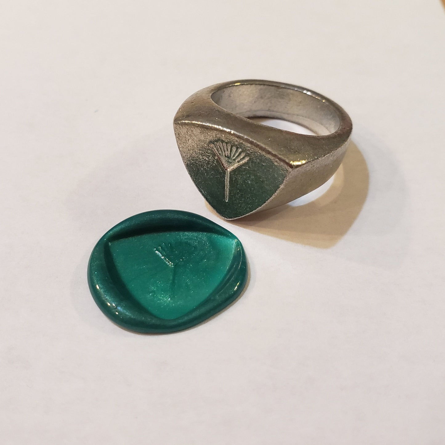 Rake wax seal signet ring