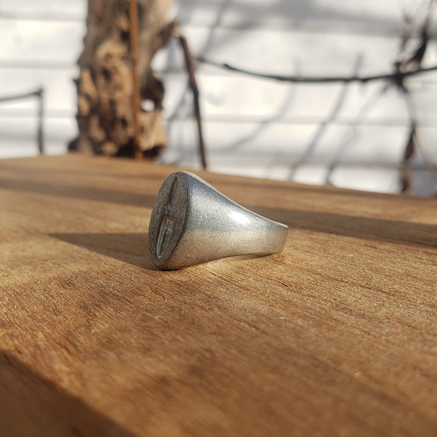 Trowel wax seal signet ring