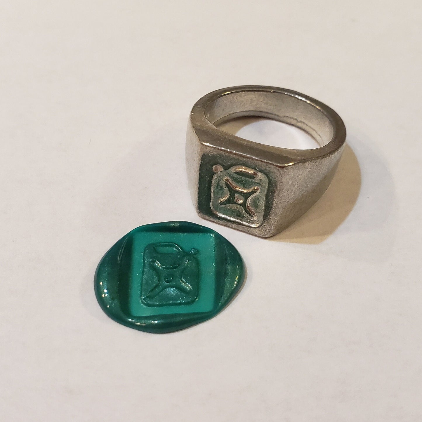 Jerry can wax seal signet ring