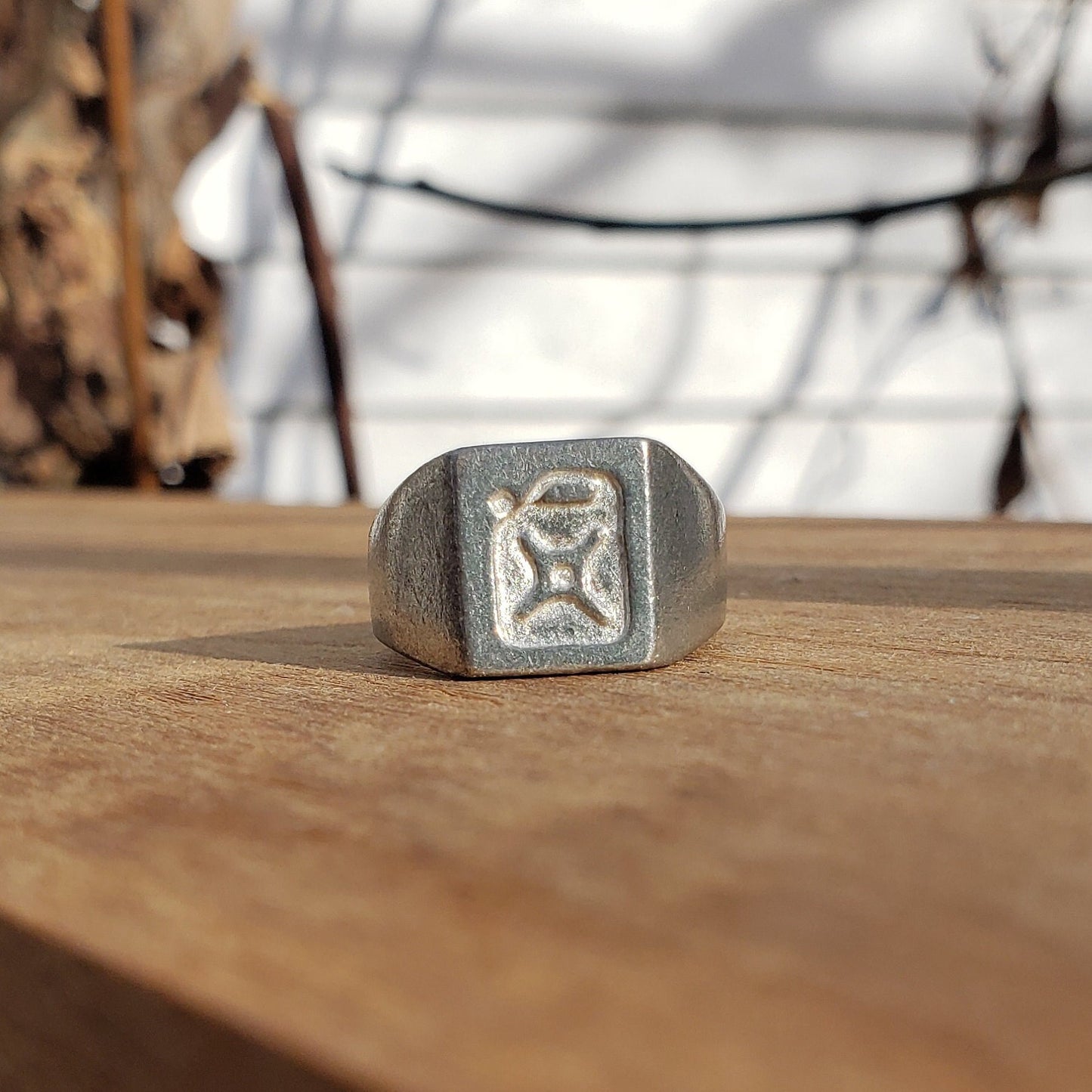 Jerry can wax seal signet ring