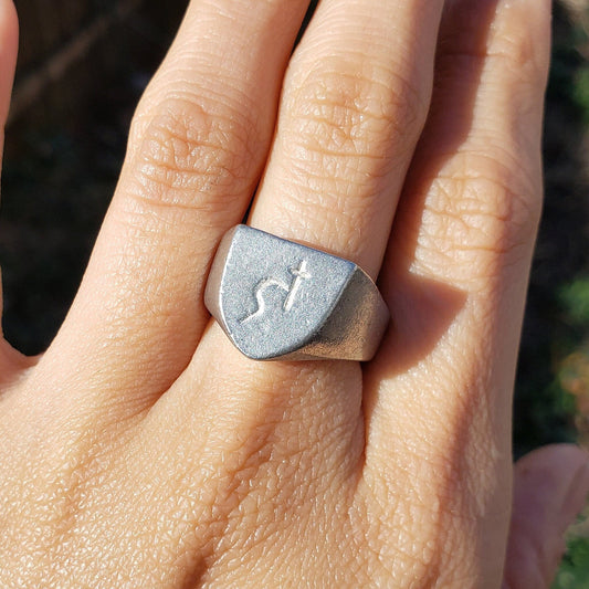 Saturn sign wax seal signet ring