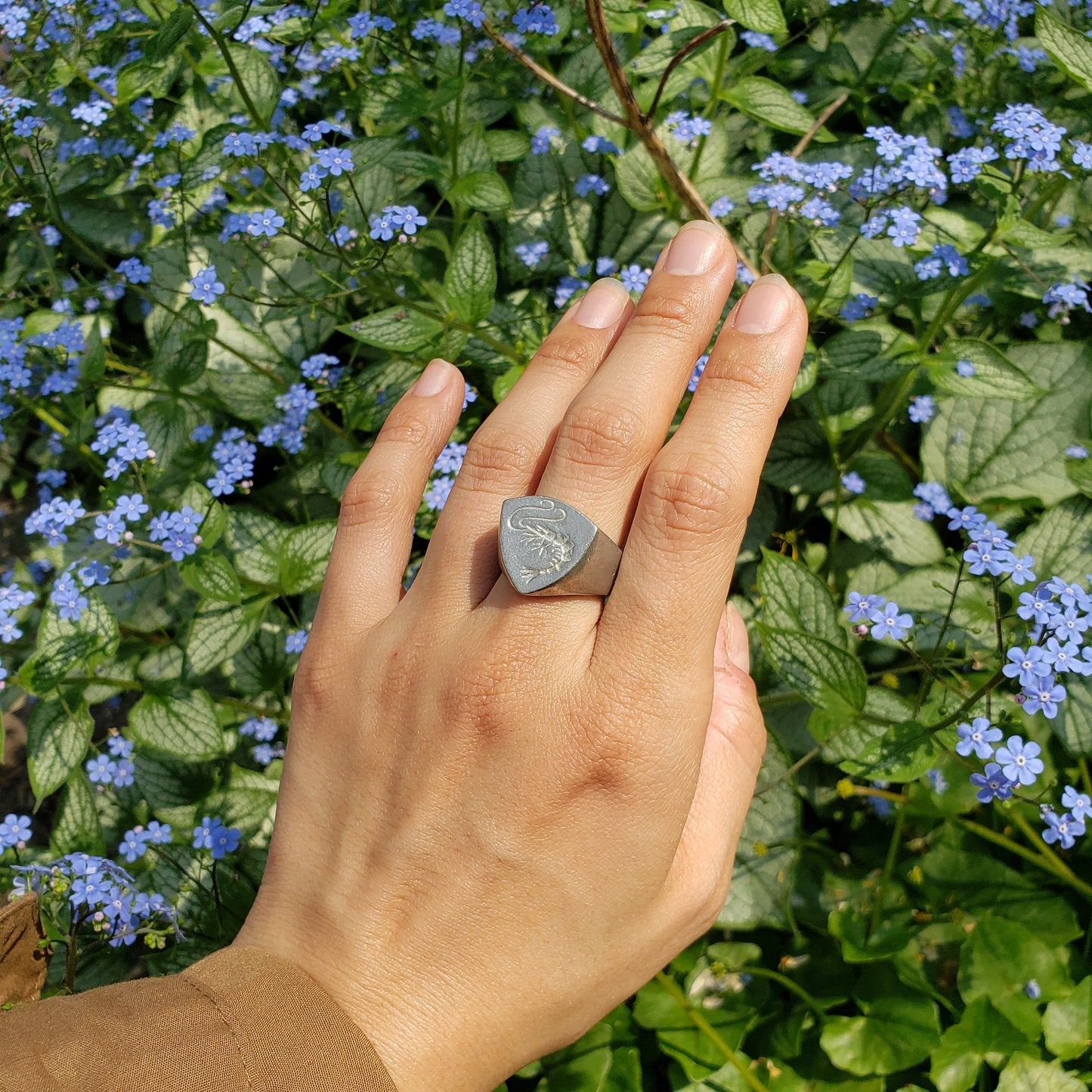 Shrimp wax seal signet ring