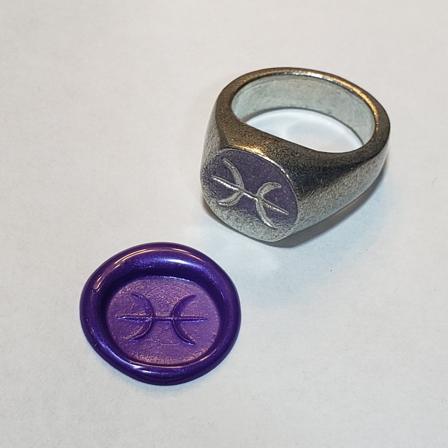 Pisces sign wax seal signet ring