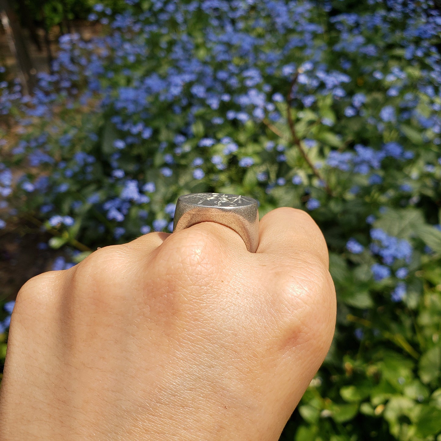 Angel and devil kiss wax seal signet ring