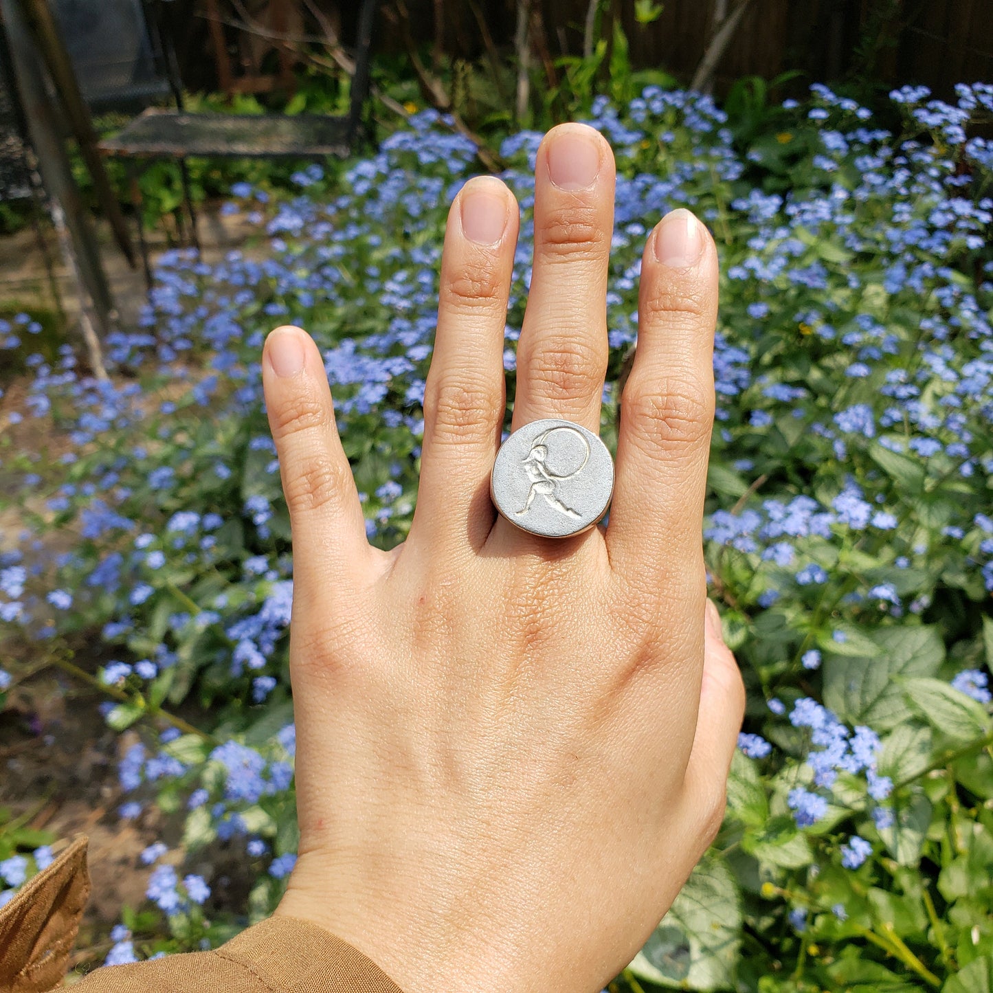 Gymnastics hoop wax seal signet ring