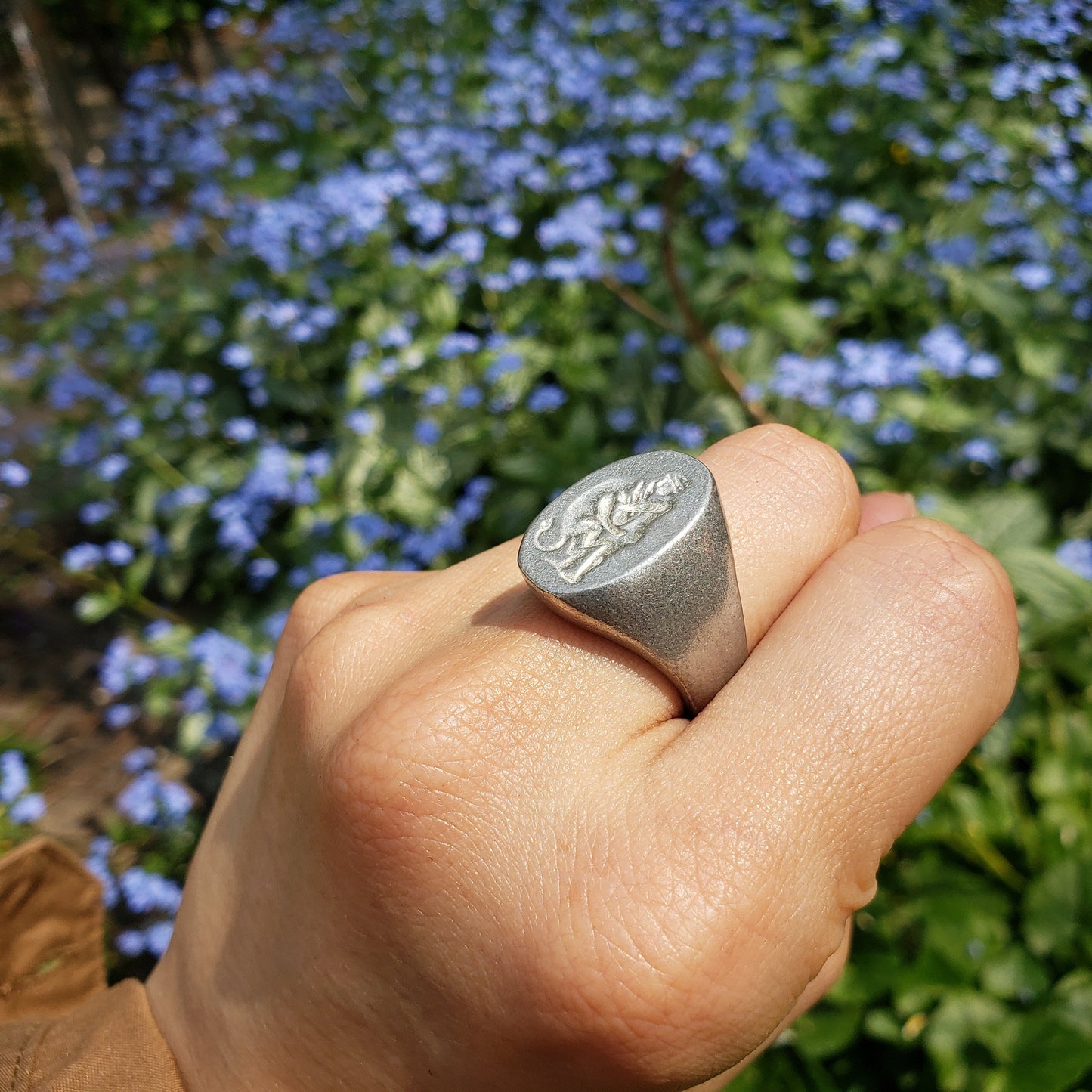 Hercules and the Nemean lion wax seal signet ring