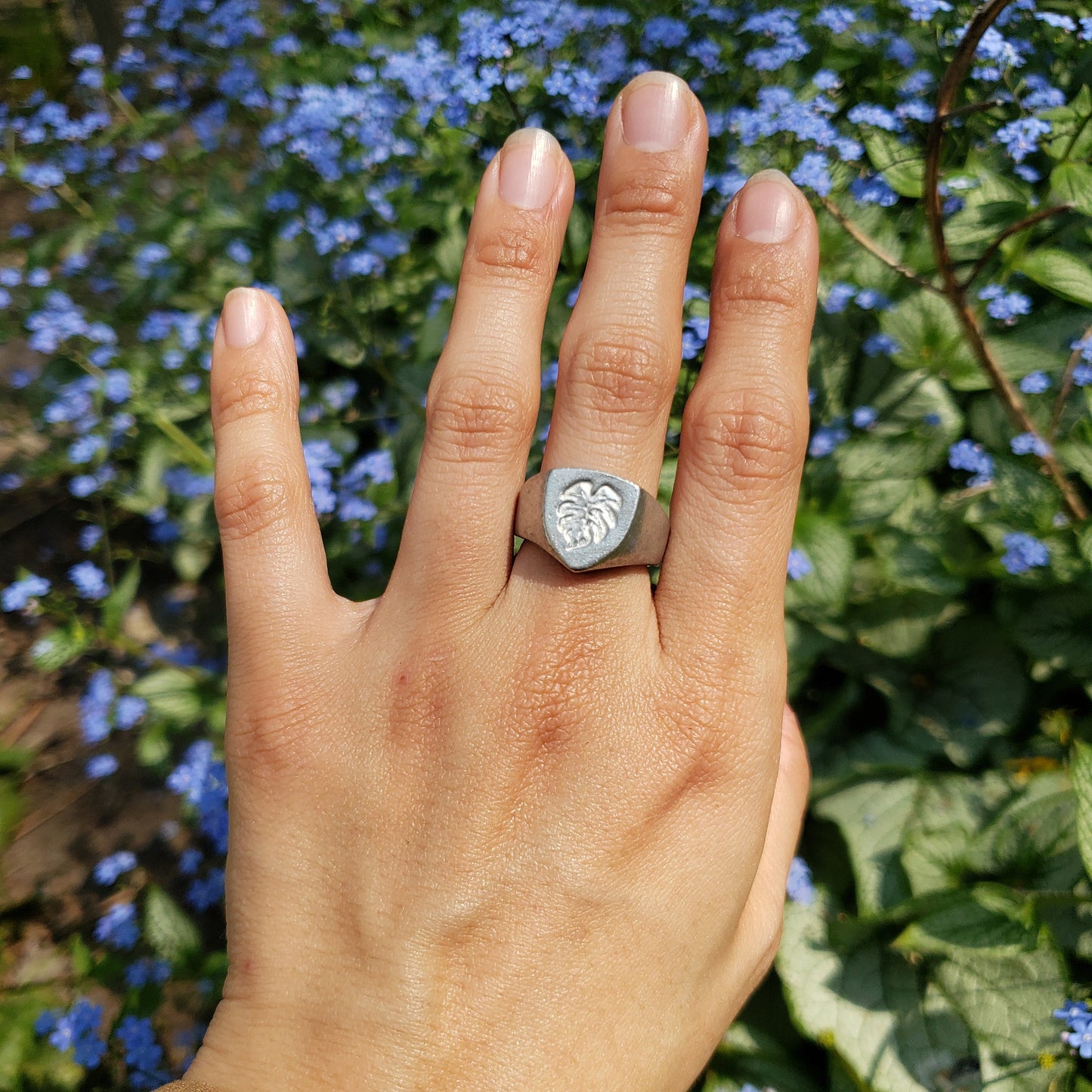 Monstera leaf wax seal signet ring