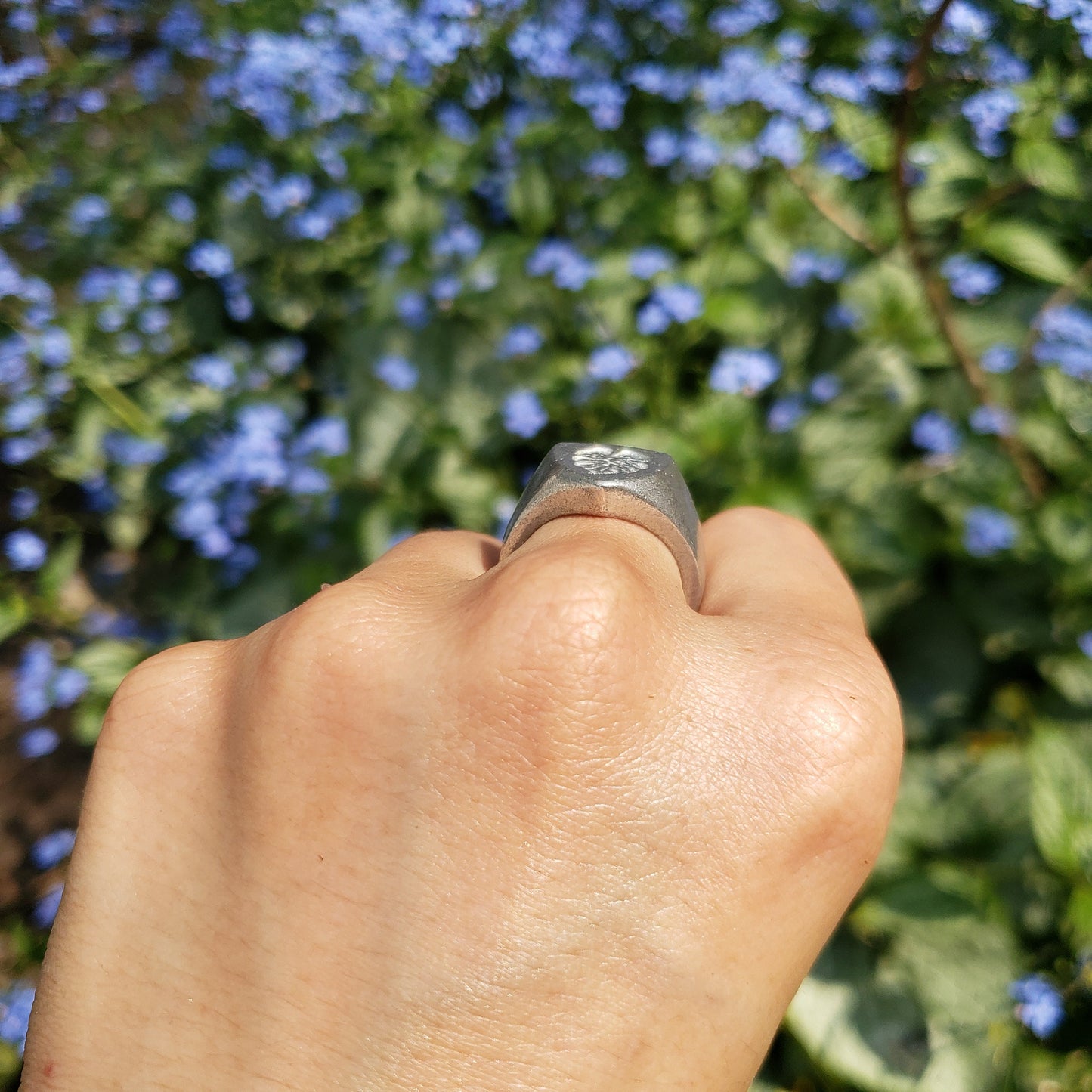 Monstera leaf wax seal signet ring