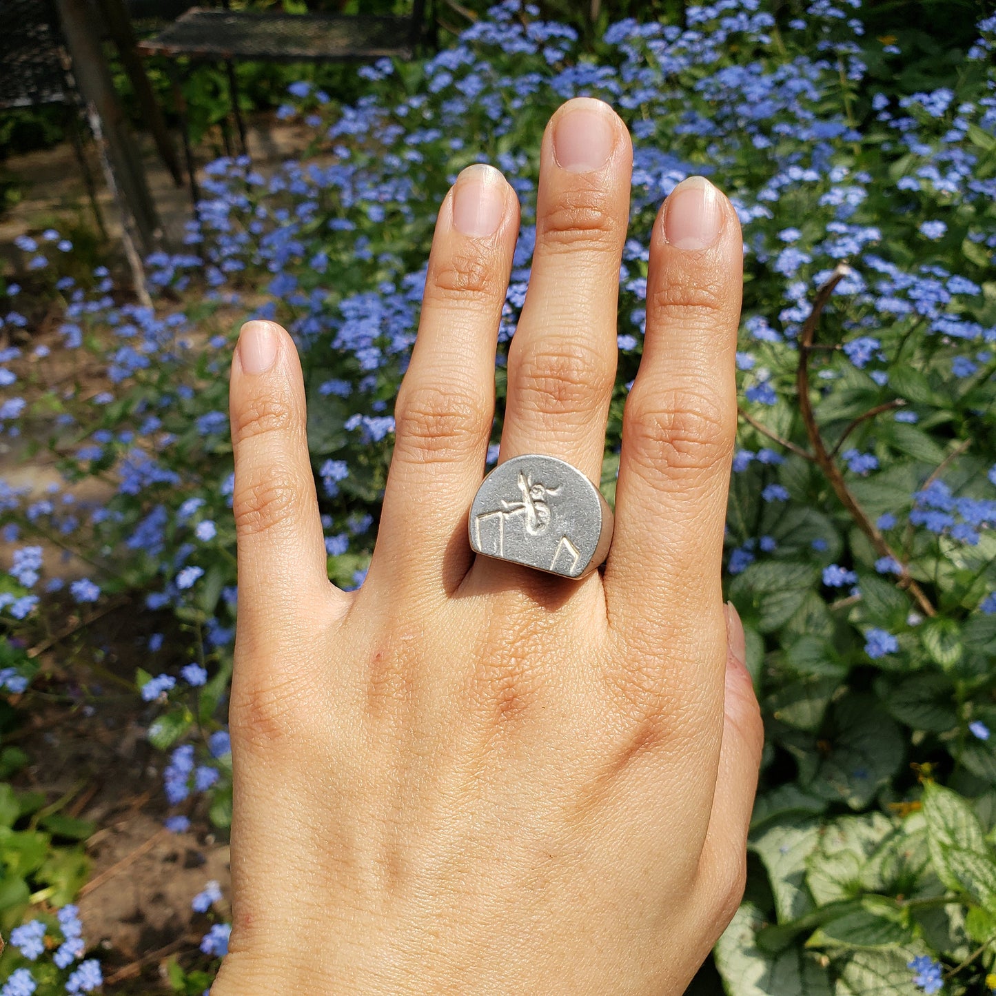 Uneven bars wax seal signet ring