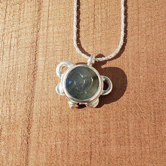 Labradorite pretzel pendant