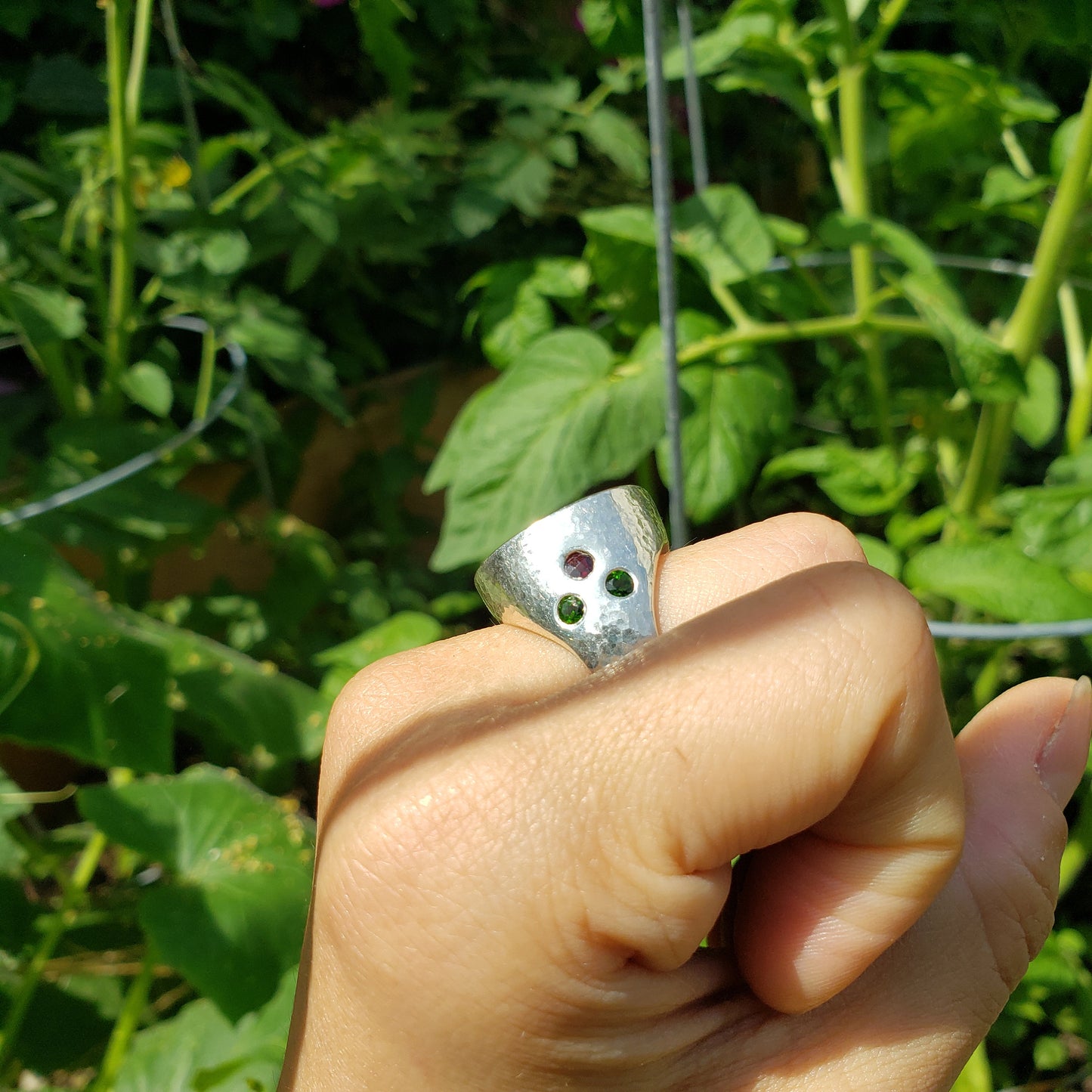 Apple snake intaglio jade silver ring