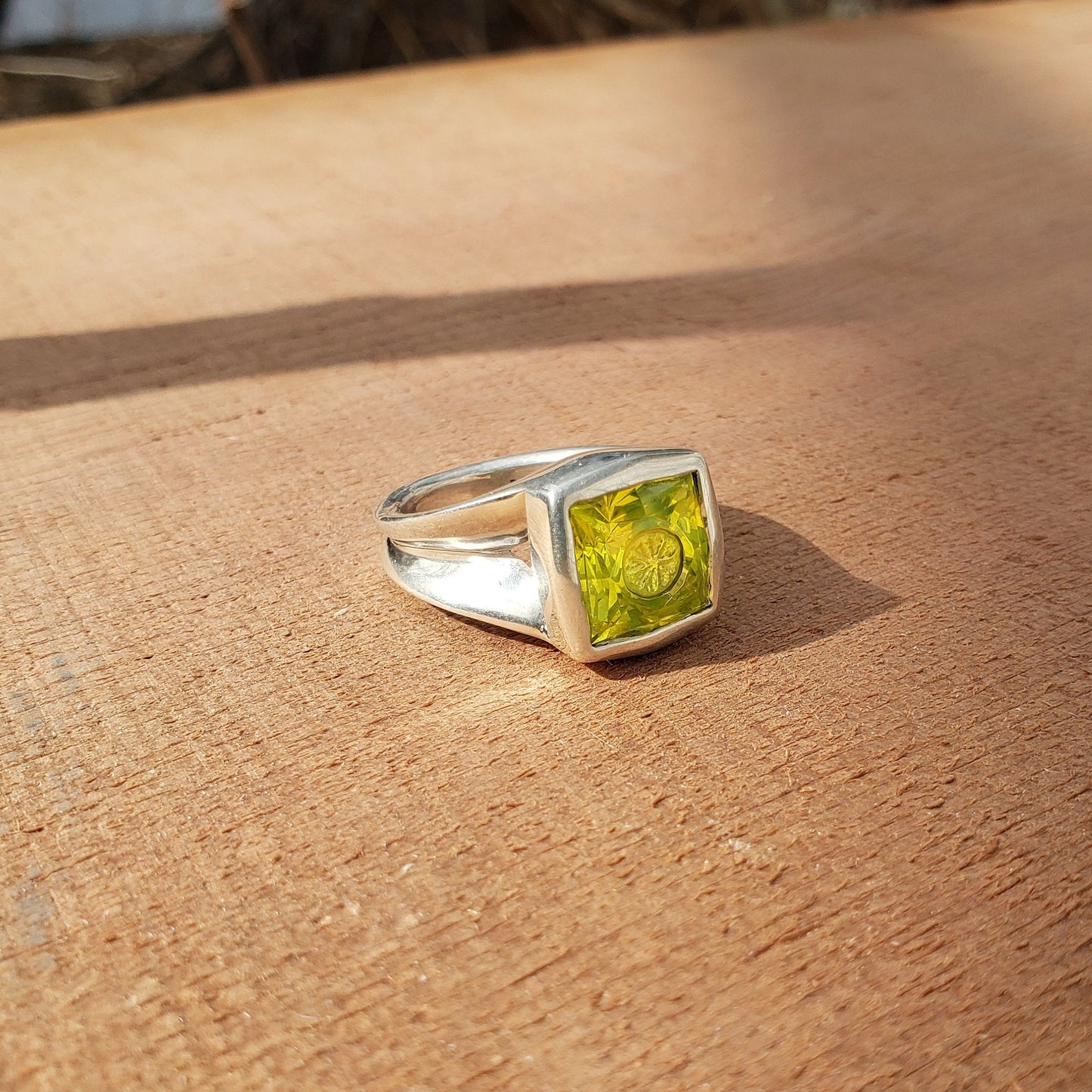 YAG citrus silver ring