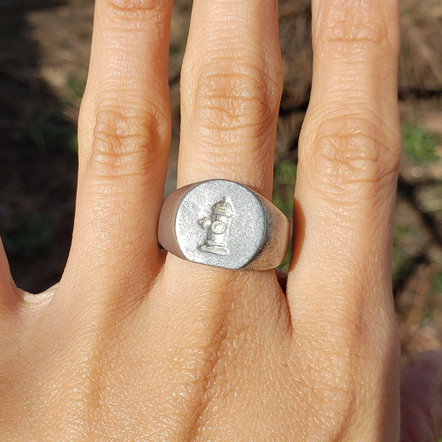 Fire hydrant wax seal signet ring