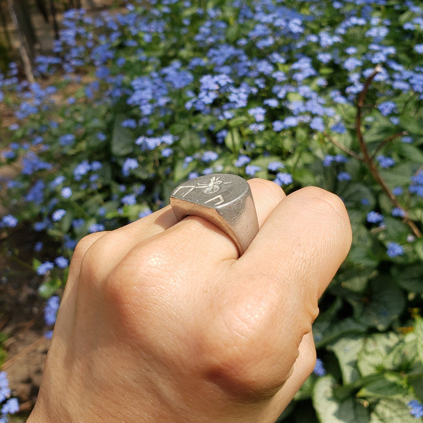 Uneven bars wax seal signet ring