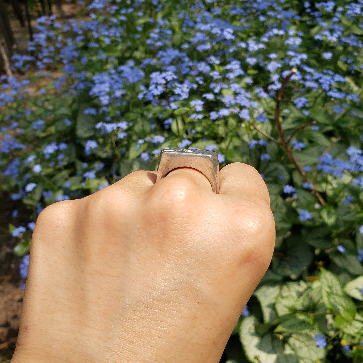 Uneven bars wax seal signet ring