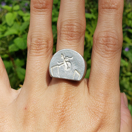 Uneven bars wax seal signet ring