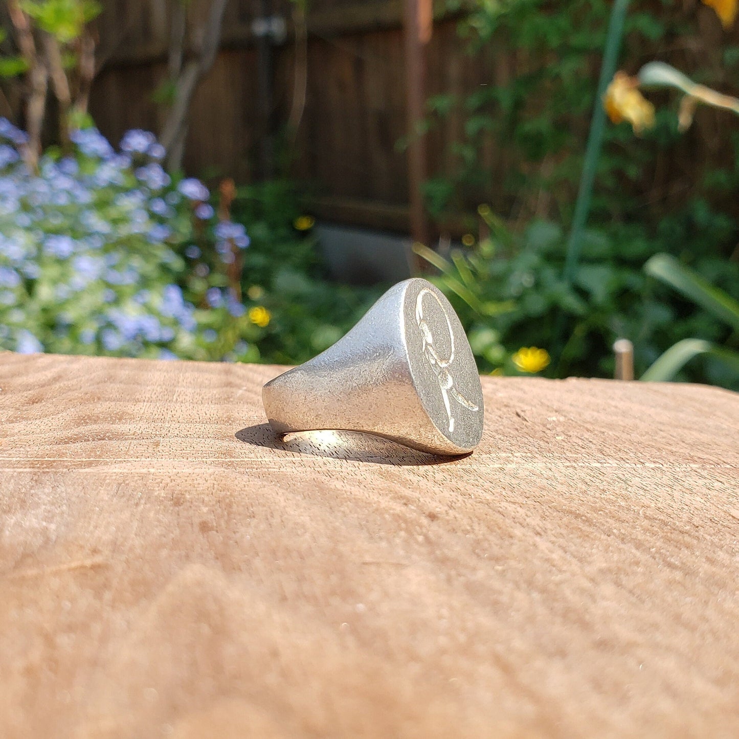 Gymnastics hoop wax seal signet ring