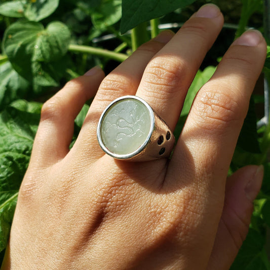 Apple snake intaglio jade silver ring