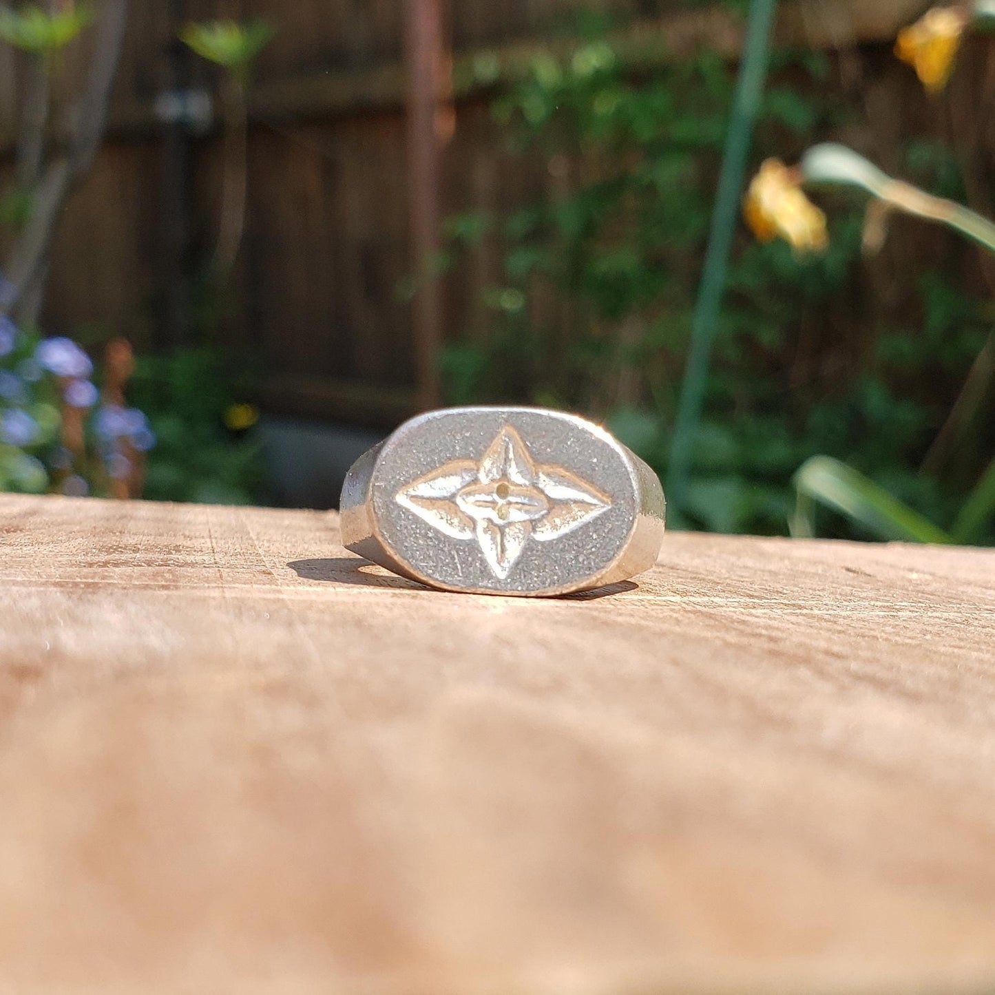 Mint wax seal signet ring