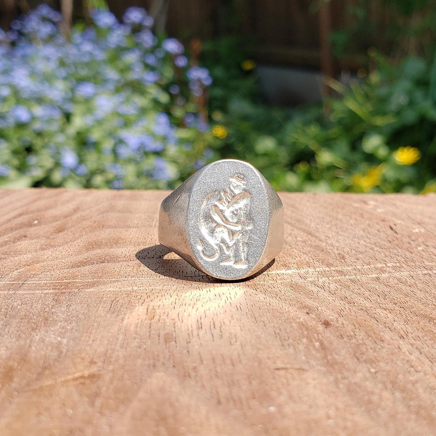 Hercules and the Nemean lion wax seal signet ring