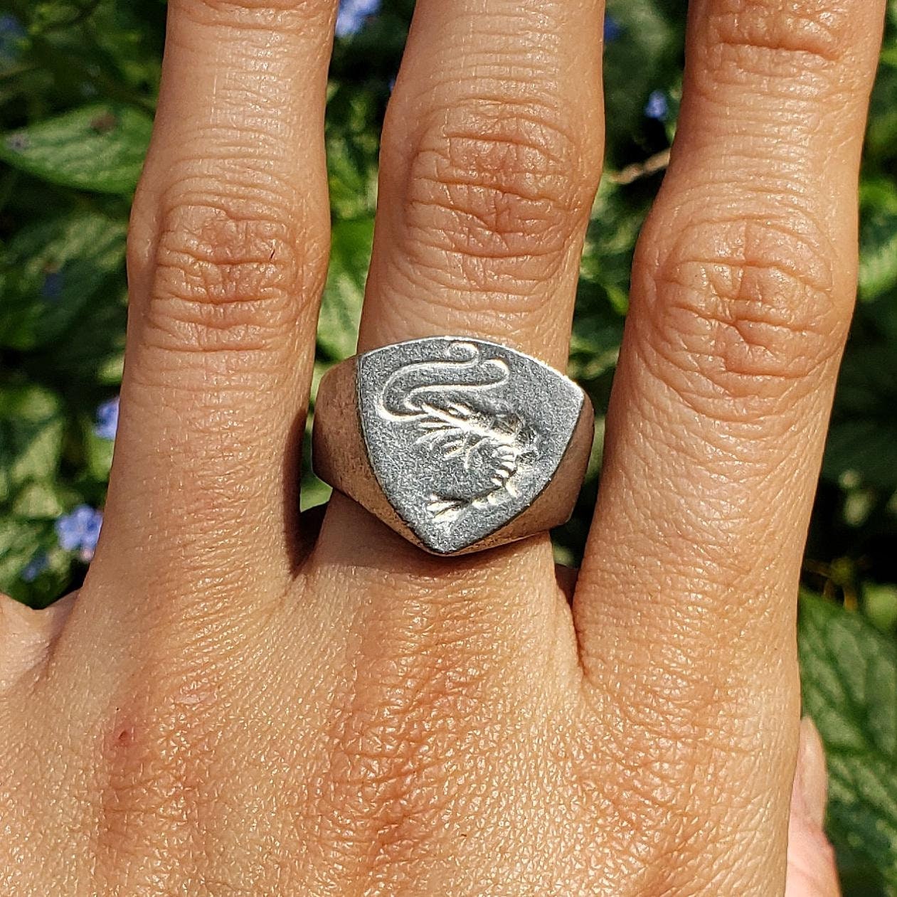 Shrimp wax seal signet ring