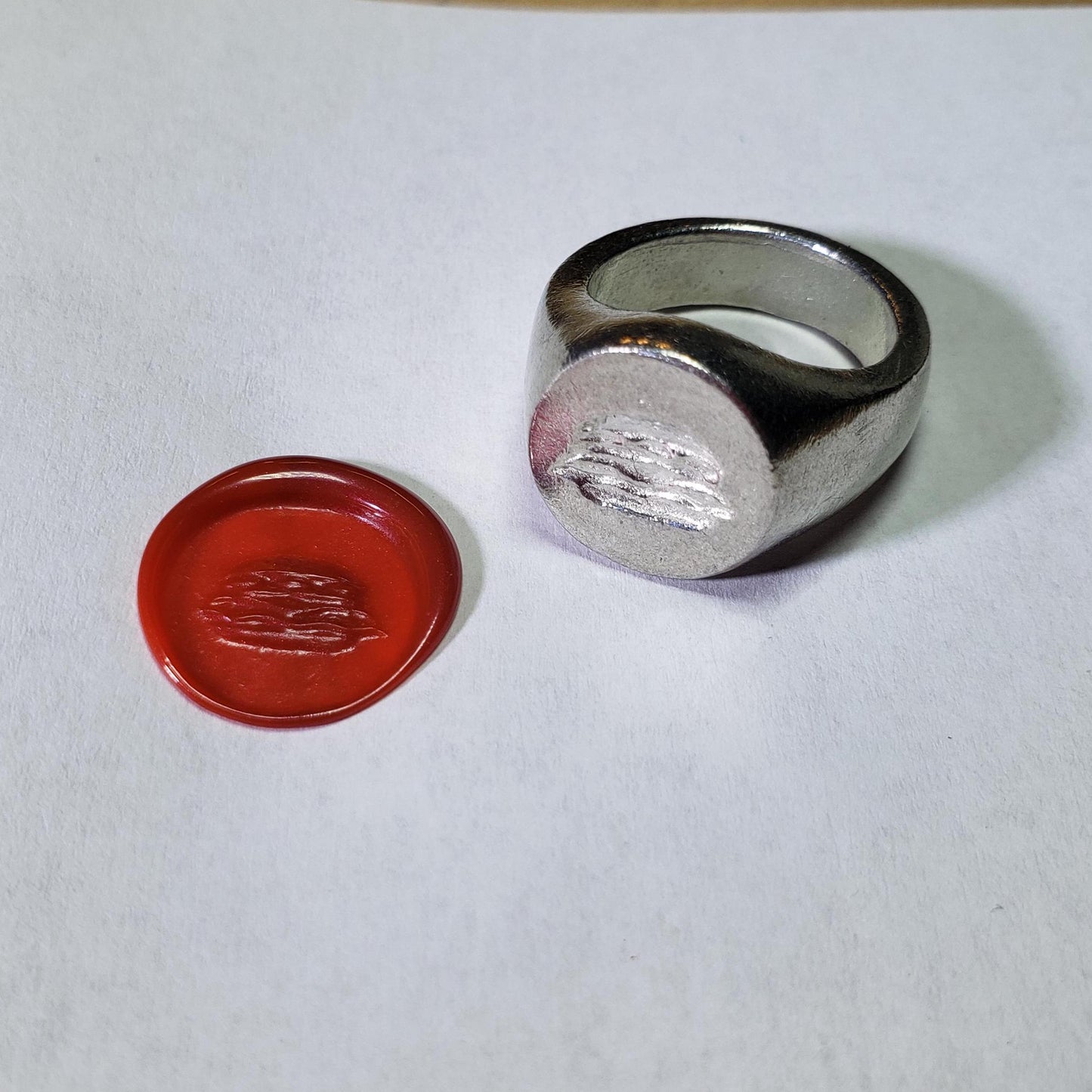 Hamburger wax seal signet ring