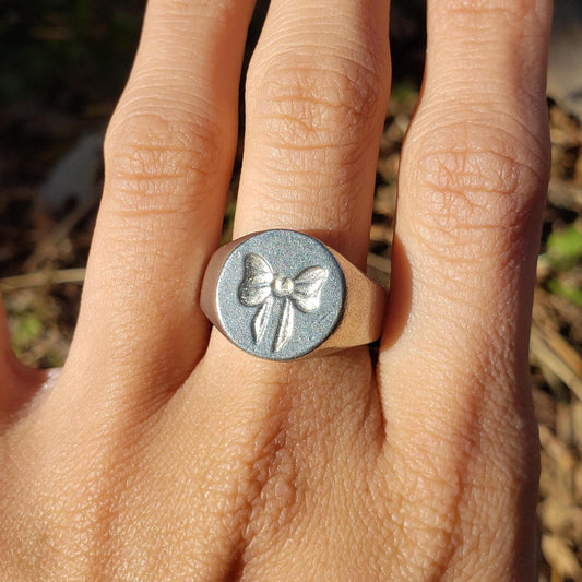 Ribbon bow wax seal signet ring