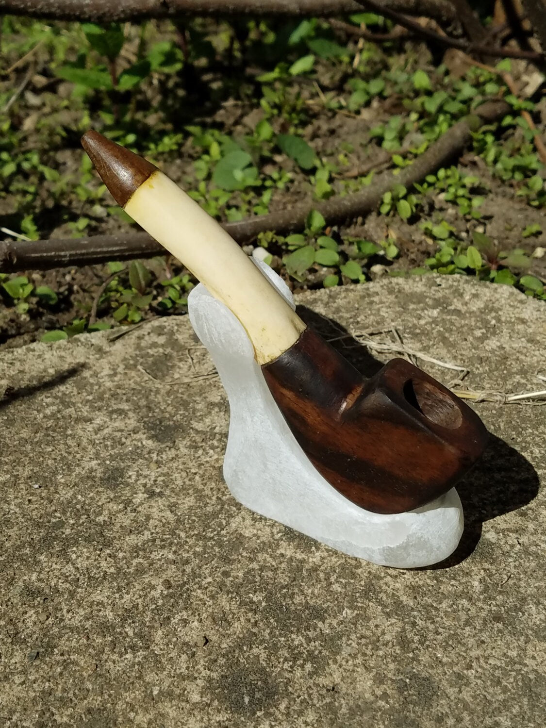 Ebony pearl (pipe)