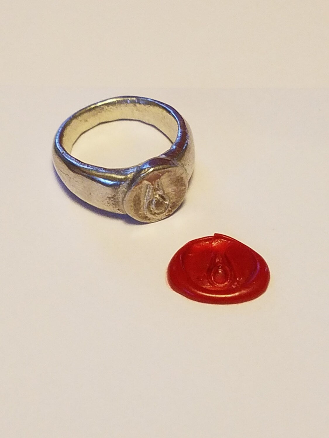 Yoni wax seal Signet ring