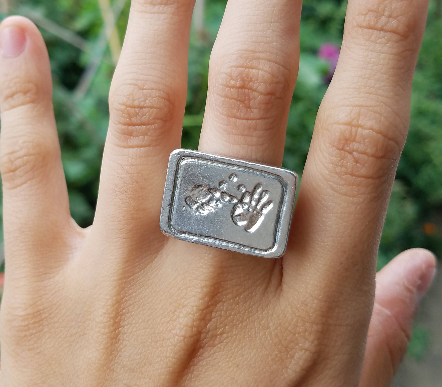 Fingerbang symbol wax seal signet ring