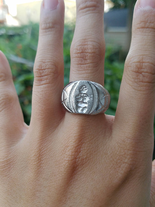 Venus of Willendorf wax seal signet ring