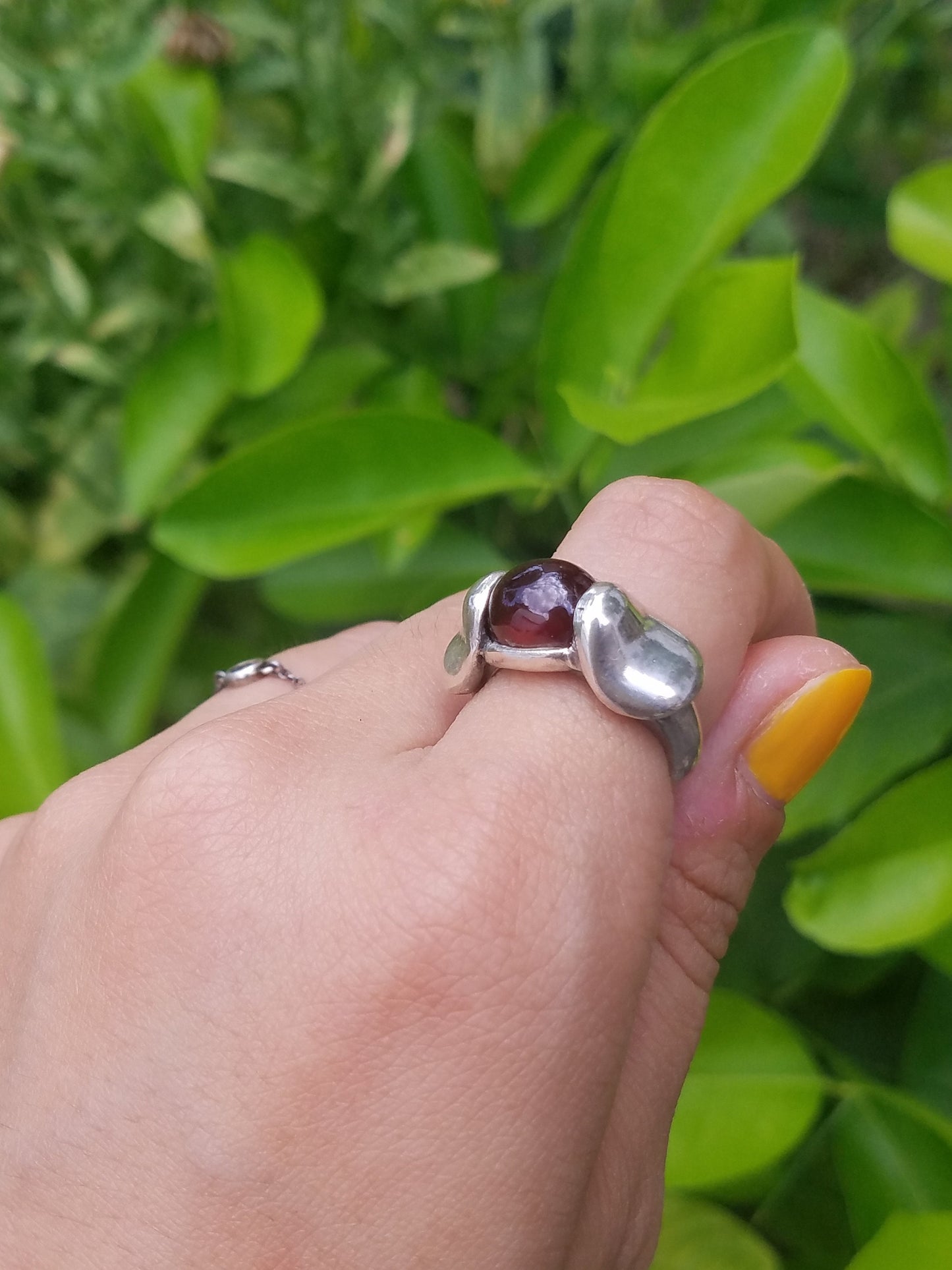 Hessionite garnet shouldered ring