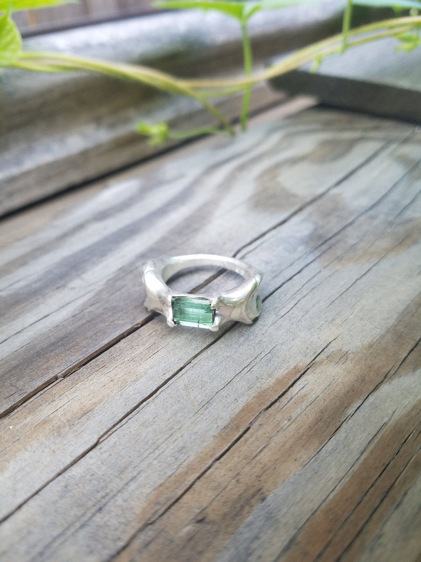 Floral green tourmaline ring