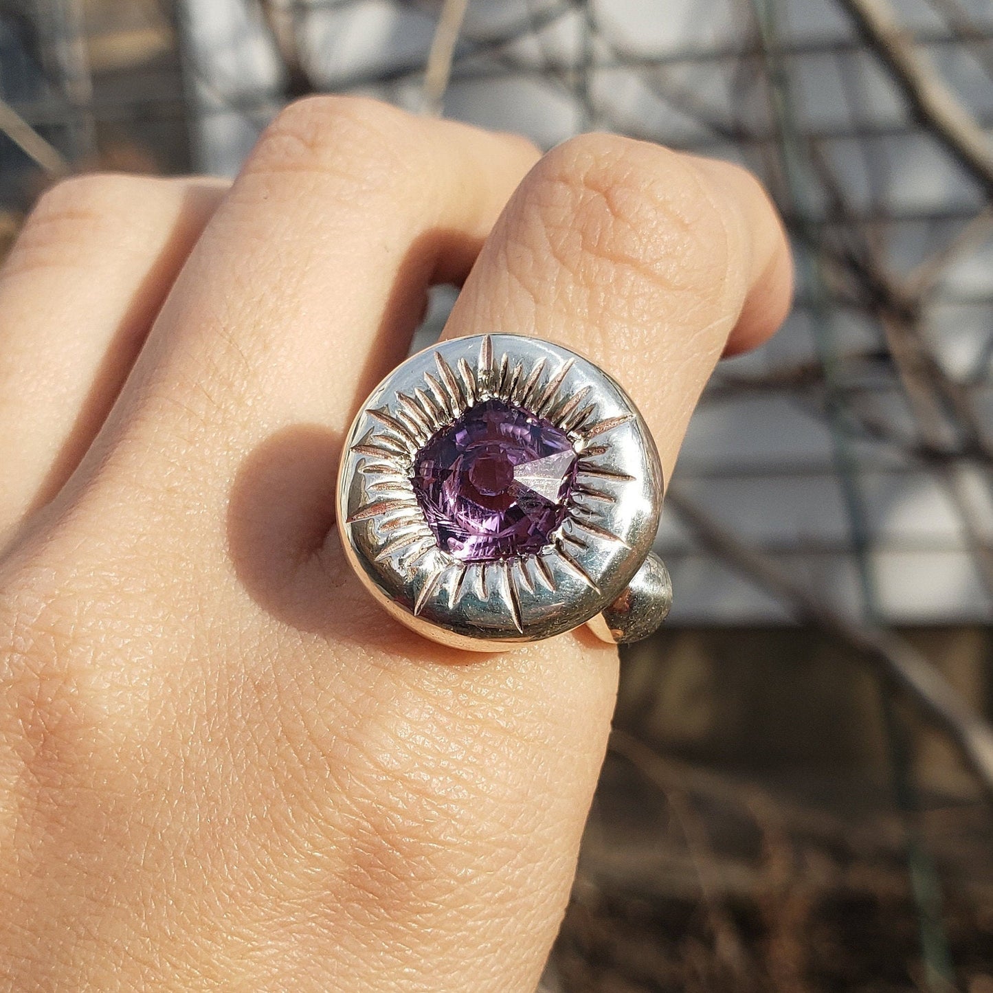 Amethyst pentagonal burst ring