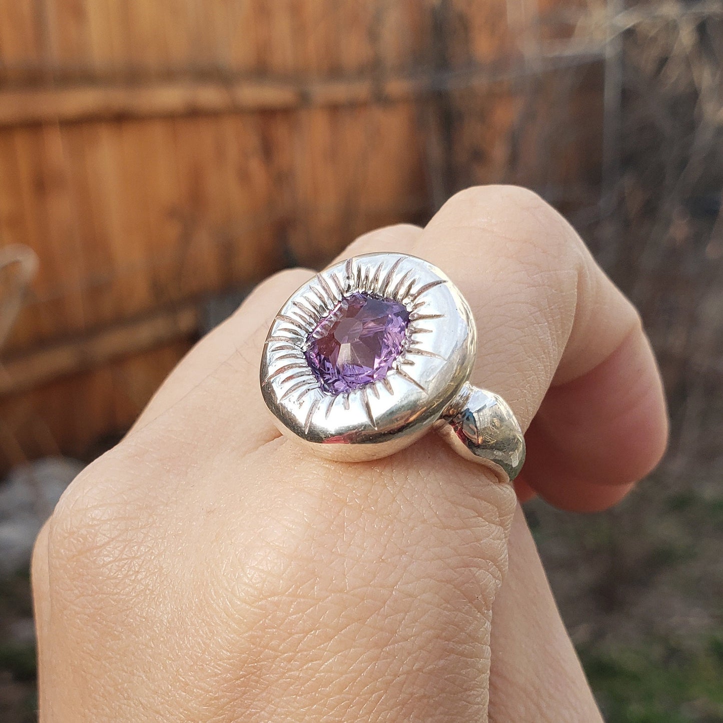 Amethyst pentagonal burst ring