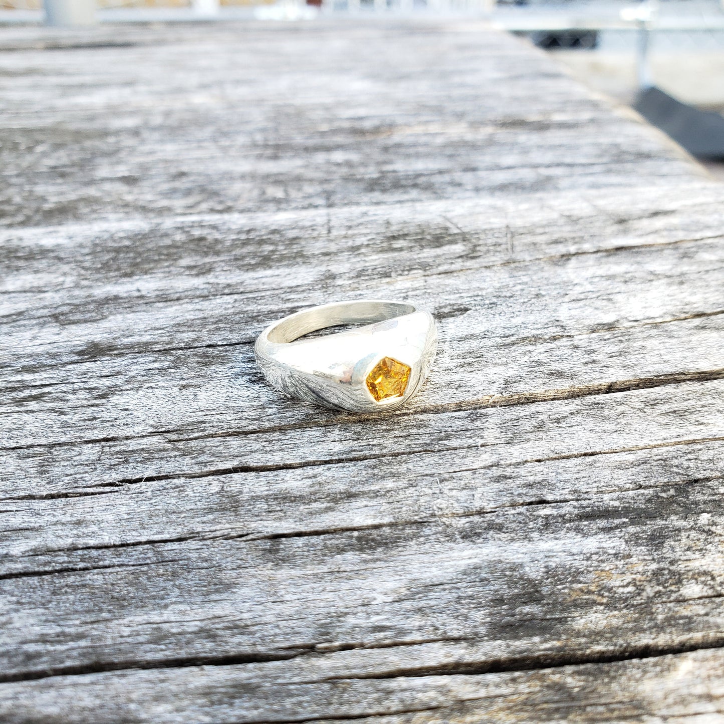 Fantasy bubble cut honey mali garnet silver ring