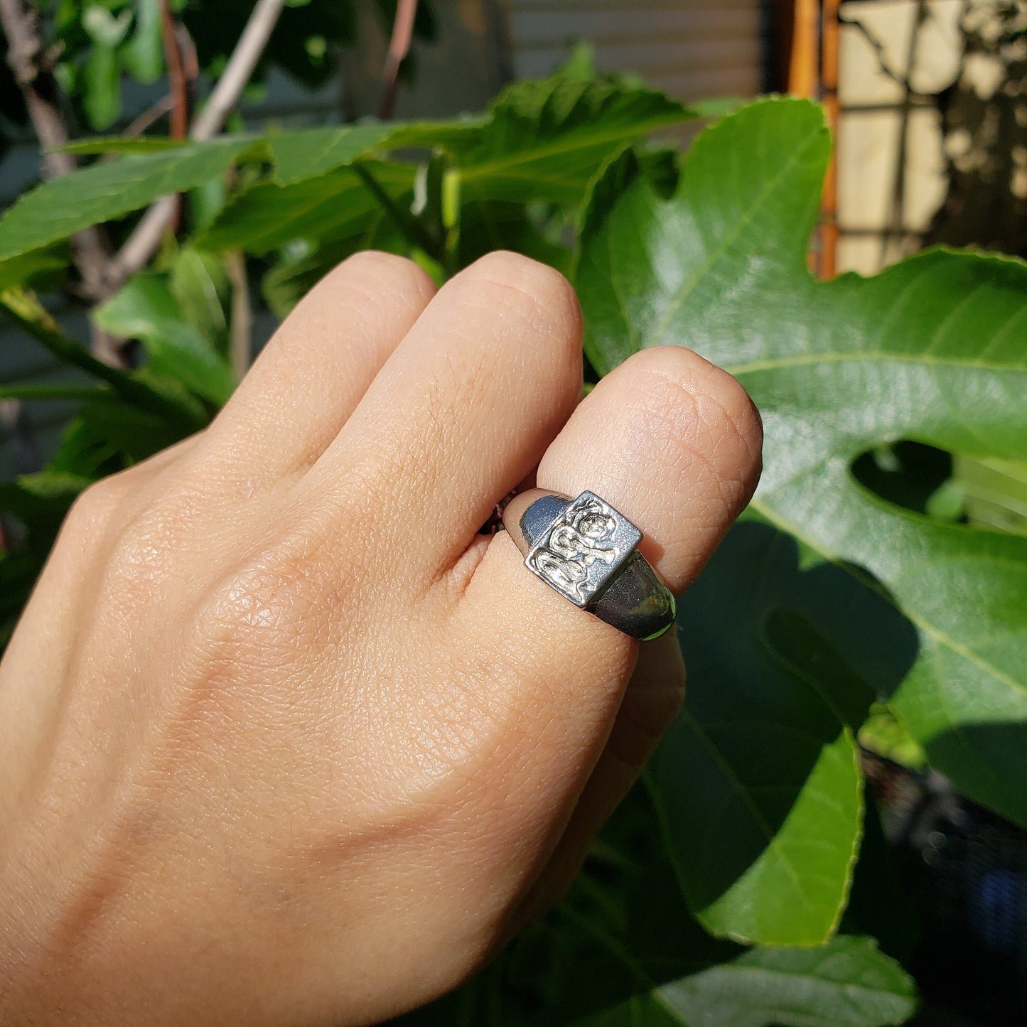 Ukulele bard wax seal signet ring