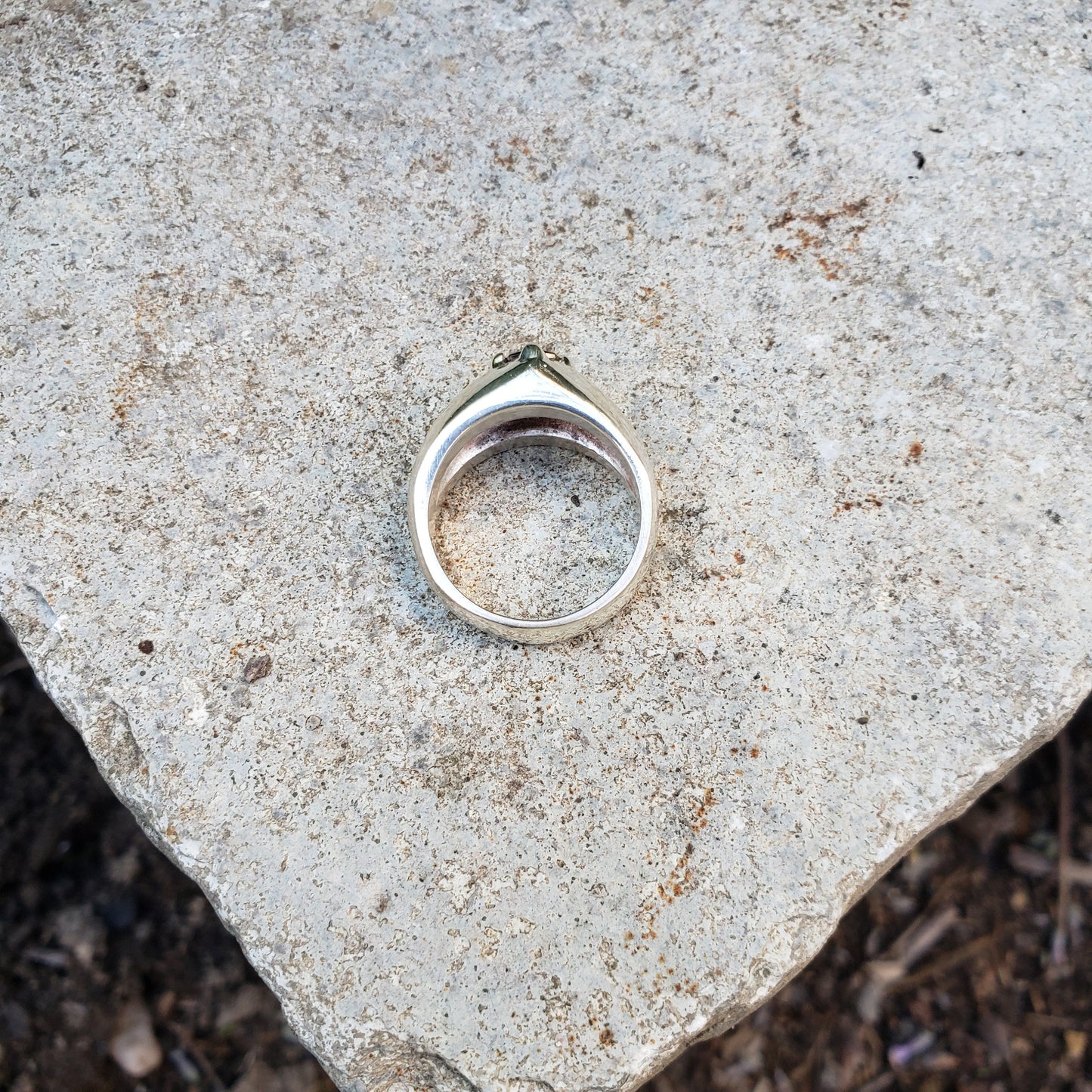 Pentagonal honey yellow mali garnet ring