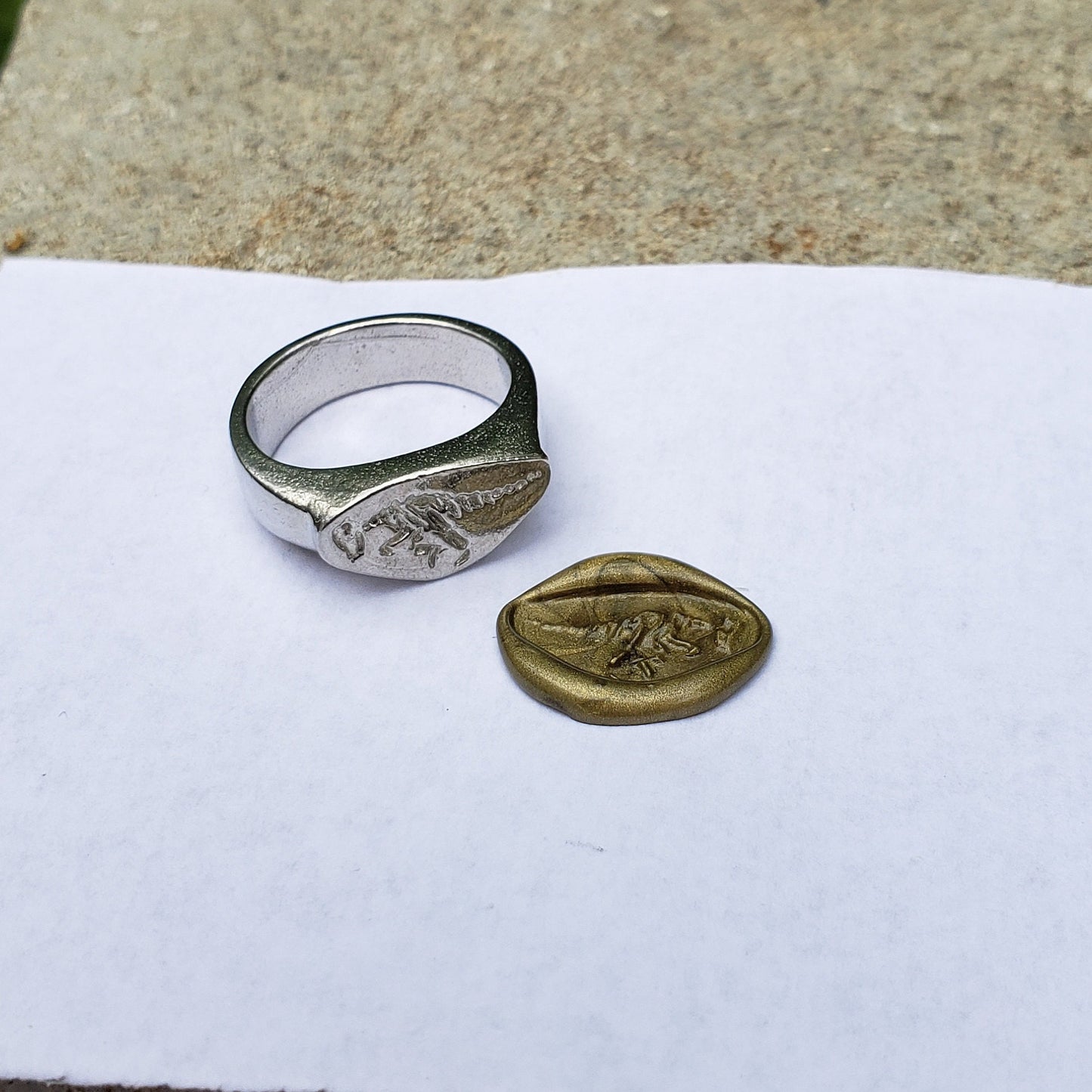 pachycephalosaurus fossil wax seal signet ring