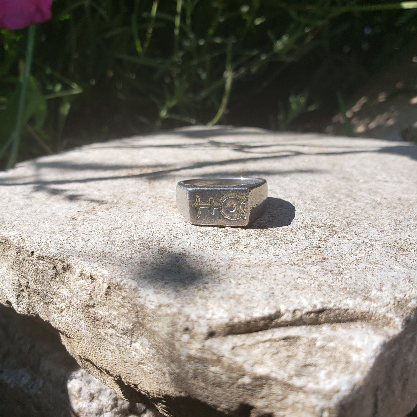 John Dee's hieroglyph signet ring