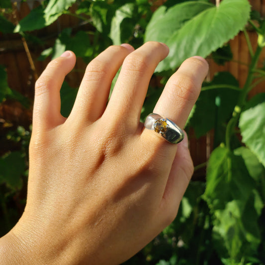 Pentagonal honey yellow mali garnet ring