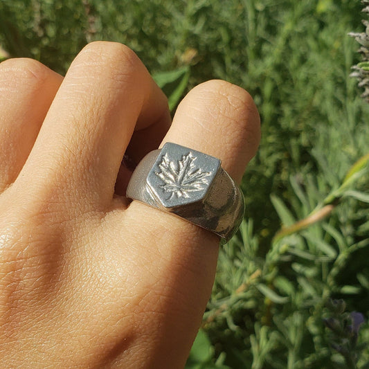 maple leaf wax seal signet ring