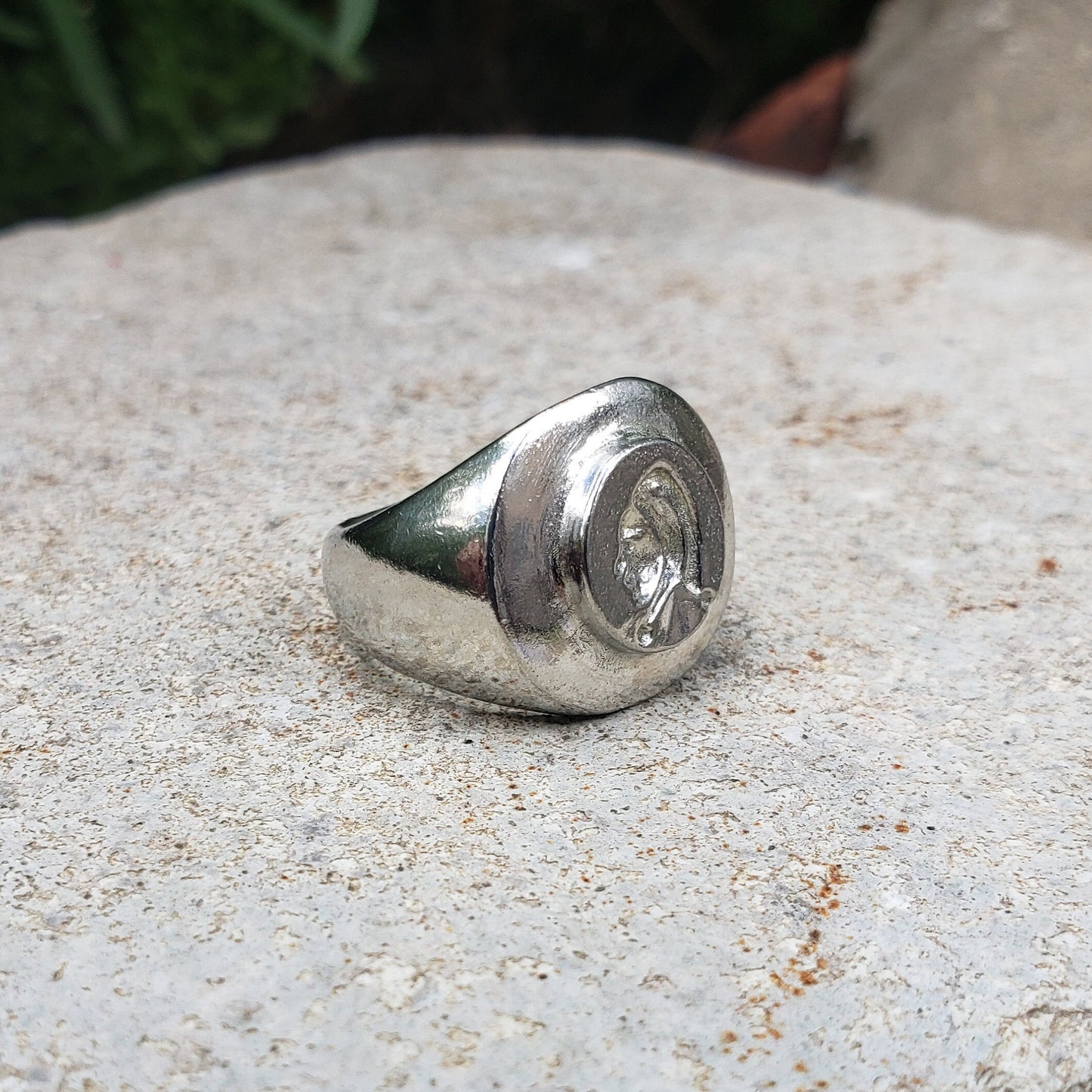 Jester profile wax seal signet ring